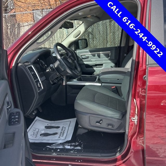 2018 RAM 1500 Big Horn 5.7 Liter V8 Hemi Crew Cab 4WD