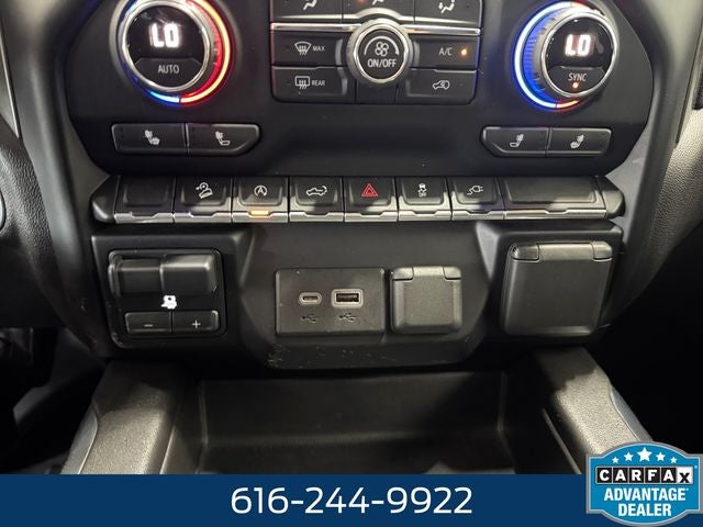 2020 Chevrolet Silverado 1500 RST 5.3 Liter V8 EcoTec3 Crew Cab 4WD