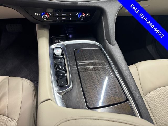 2022 Buick Enclave Essence 3.6 Liter V6 AWD 3rd Row Seating