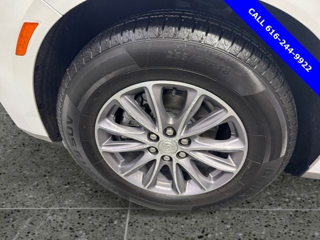 2022 Buick Enclave Essence 3.6 Liter V6 AWD 3rd Row Seating