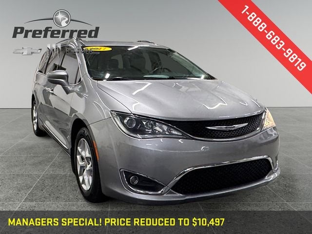 2017 Chrysler Pacifica Touring-L Plus