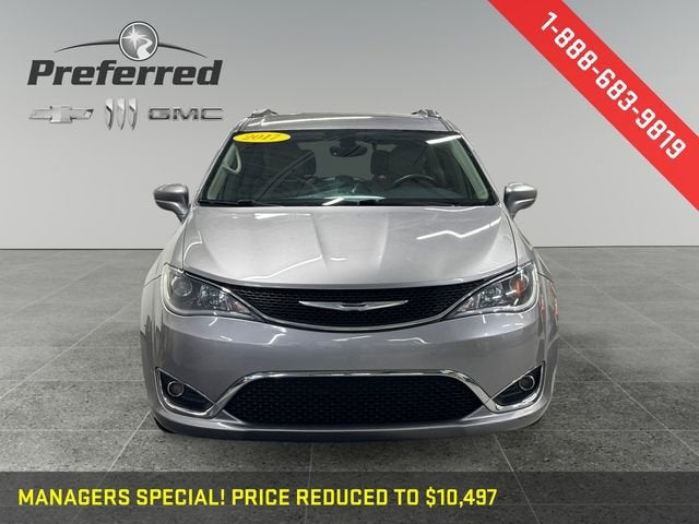 2017 Chrysler Pacifica Touring-L Plus