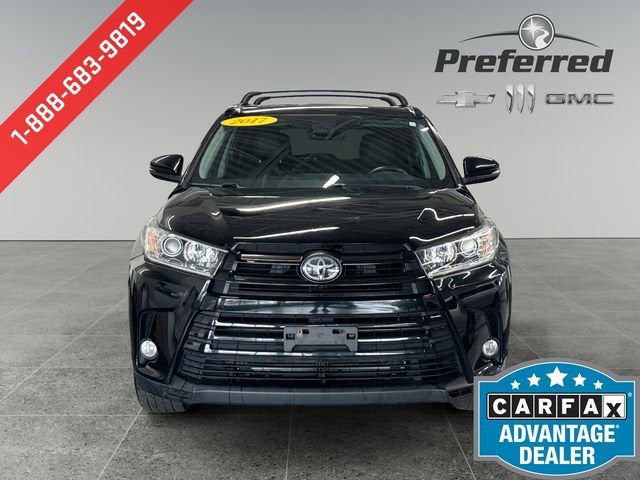 2017 Toyota Highlander SE