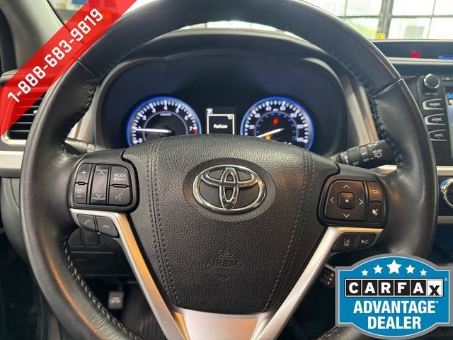 2017 Toyota Highlander SE