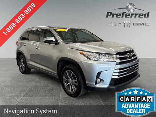 2017 Toyota Highlander SE