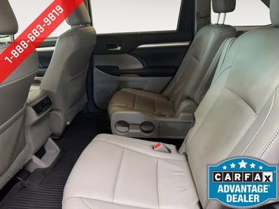 2017 Toyota Highlander SE