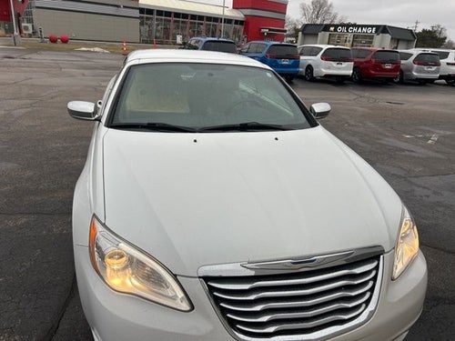 2011 Chrysler 200 Limited