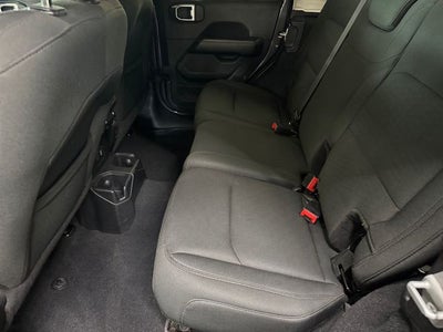 2018 Jeep Wrangler Unlimited Sahara 4x4