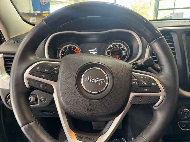 2016 Jeep Cherokee Overland