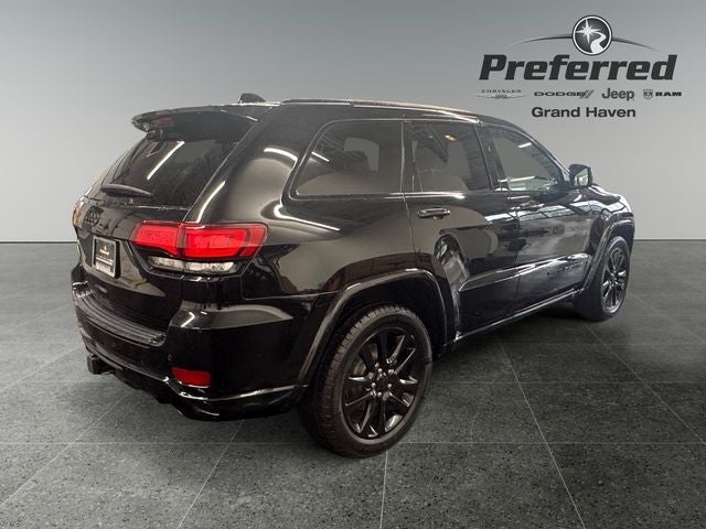 2017 Jeep Grand Cherokee Altitude