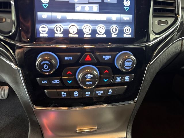 2019 Jeep Grand Cherokee Overland 4x4