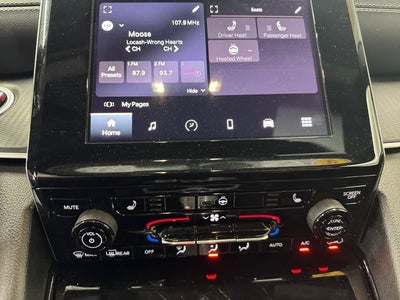 2023 Jeep Grand Cherokee L Altitude 4x4