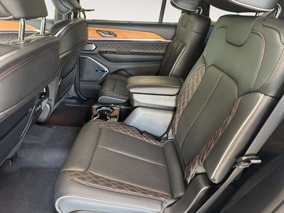 2023 Jeep Grand Cherokee L Summit Reserve 4x4