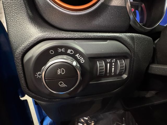 2022 Jeep Gladiator Mojave 3.6 Liter V6 Crew Cab Automatic 4WD