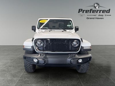 2025 Jeep Gladiator Willys 3.6 Liter V6 Automatic 4WD