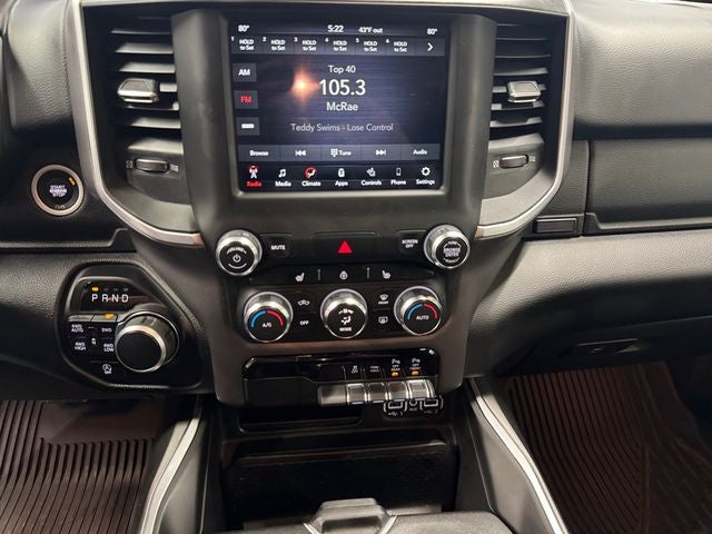 2021 RAM 1500 Big Horn/Lone Star 5.7 Liter V8 Hemi Crew Cab 4WD