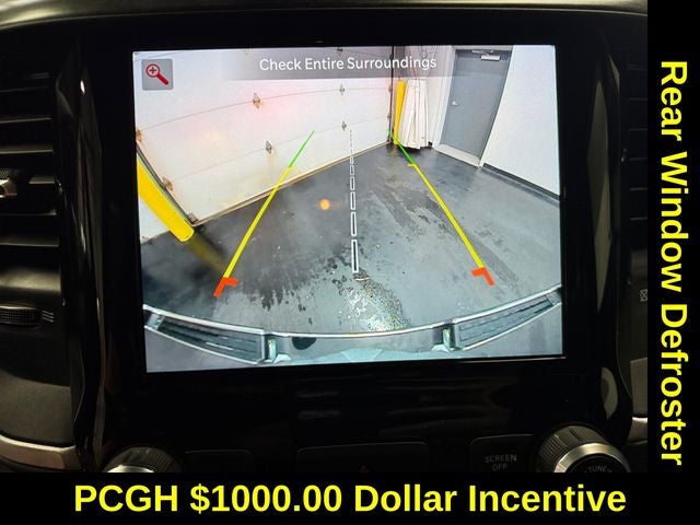 2022 RAM 1500 Big Horn Crew Cab 4x4 5'7' Box