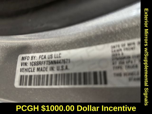 2022 RAM 1500 Big Horn Crew Cab 4x4 5'7' Box