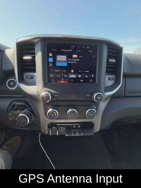 2022 RAM 1500 Big Horn Crew Cab 4x4 5'7' Box