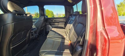 2020 RAM 1500 Limited 5.7 Liter V8 hemi Crew Cab 4WD