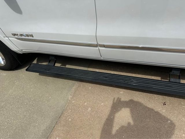 2019 RAM 1500 Limited Crew Cab 4x4 5'7' Box