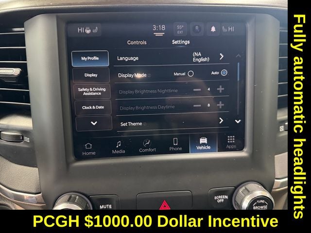 2022 RAM 1500 Laramie Crew Cab 4x4 5'7' Box