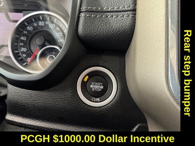 2022 RAM 1500 Laramie Crew Cab 4x4 5'7' Box