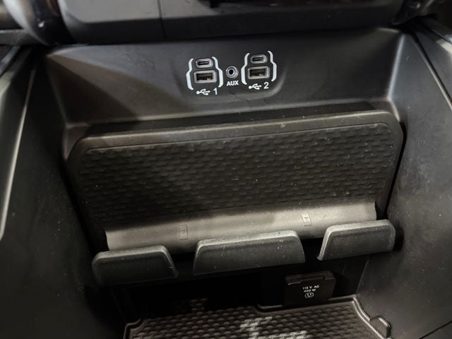 2023 RAM 1500 Laramie Crew Cab 4x4 5'7' Box
