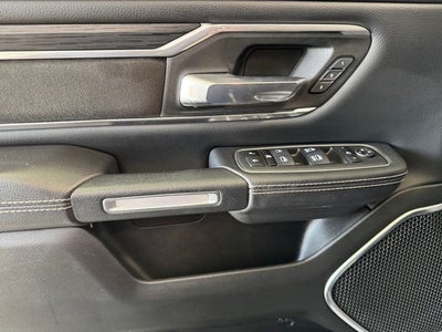2023 RAM 1500 Laramie Crew Cab 4x4 5'7' Box