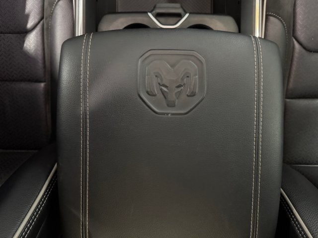 2023 RAM 1500 Laramie Crew Cab 4x4 5'7' Box