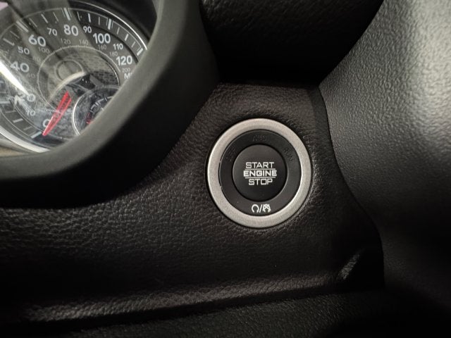 2023 RAM 1500 Laramie Crew Cab 4x4 5'7' Box