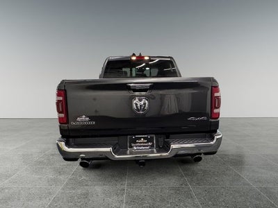 2022 RAM 1500 Laramie Crew Cab 4x4 5'7' Box