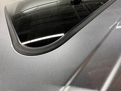 2020 RAM 1500 Laramie Crew Cab 4x4 5'7' Box