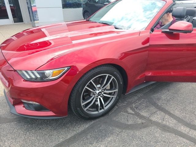 2017 Ford Mustang EcoBoost Premium