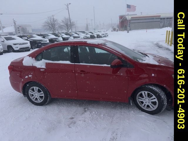 2013 Chevrolet Sonic LT Auto