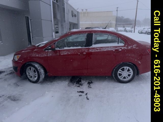 2013 Chevrolet Sonic LT Auto