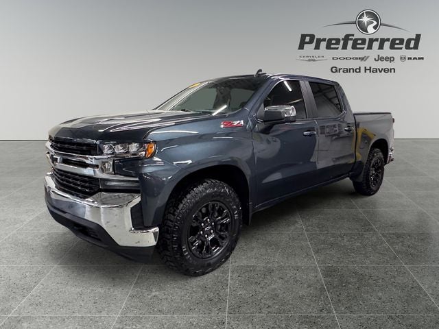 2020 Chevrolet Silverado 1500 4WD Crew Cab Short Bed LT