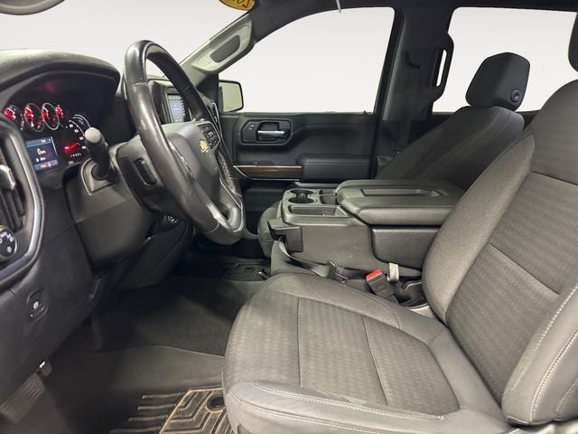 2020 Chevrolet Silverado 1500 4WD Crew Cab Short Bed LT