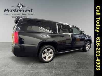 2019 Chevrolet Suburban LT