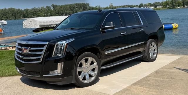 2018 Cadillac Escalade ESV Luxury