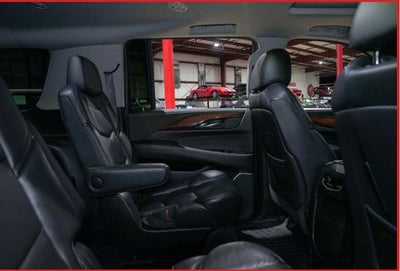 2018 Cadillac Escalade ESV Luxury