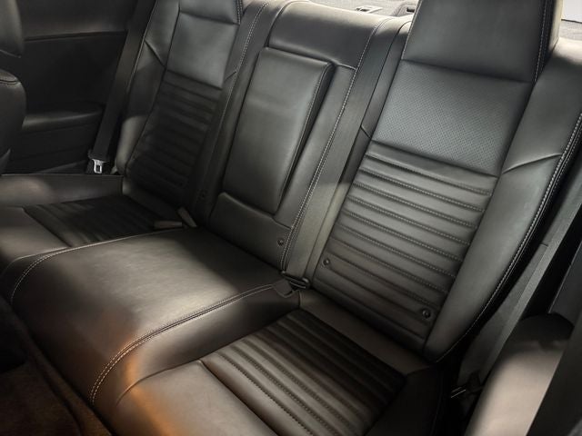 2014 Dodge Challenger SXT Plus