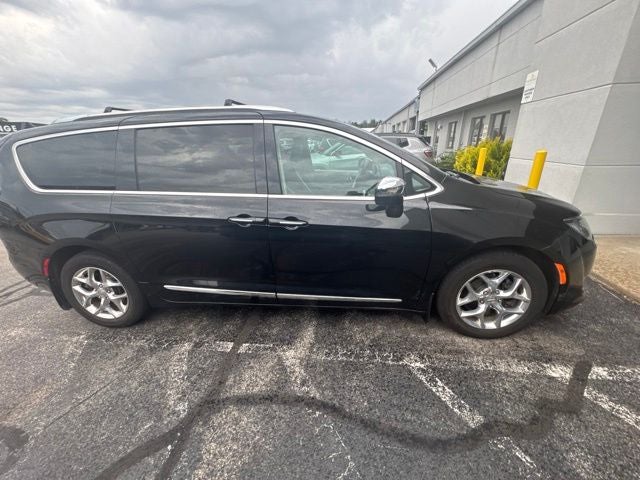 2019 Chrysler Pacifica Limited