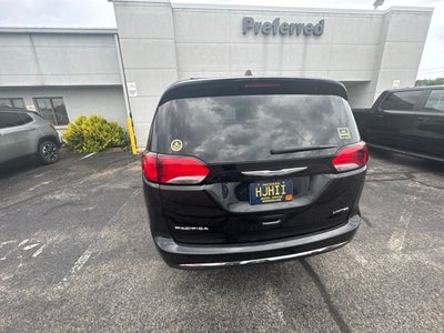 2019 Chrysler Pacifica Limited
