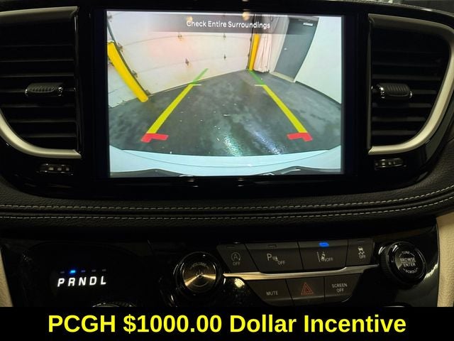 2024 Chrysler Pacifica Touring L AWD