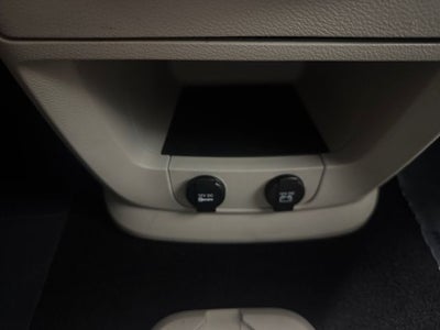 2017 Dodge Grand Caravan SE 3.6 Liter V6 7 Passenger 3rd row Seating