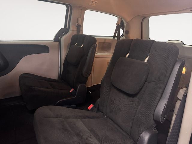 2017 Dodge Grand Caravan SE 3.6 Liter V6 7 Passenger 3rd row Seating