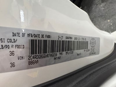 2017 Dodge Grand Caravan SE 3.6 Liter V6 7 Passenger 3rd row Seating