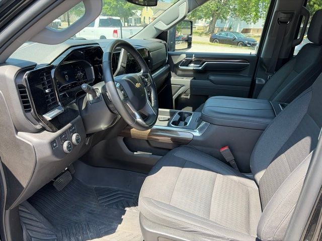 2025 Chevrolet Silverado 2500HD 4WD Crew Cab Standard Bed LT