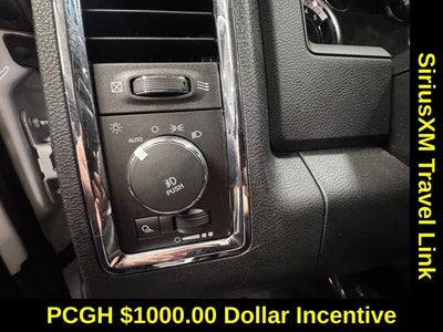 2018 RAM 2500 Laramie Crew Cab 4x4 6'4' Box